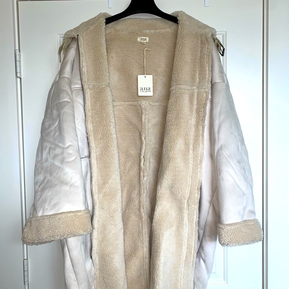 Faux fur trench coat - Picture 5 of 5